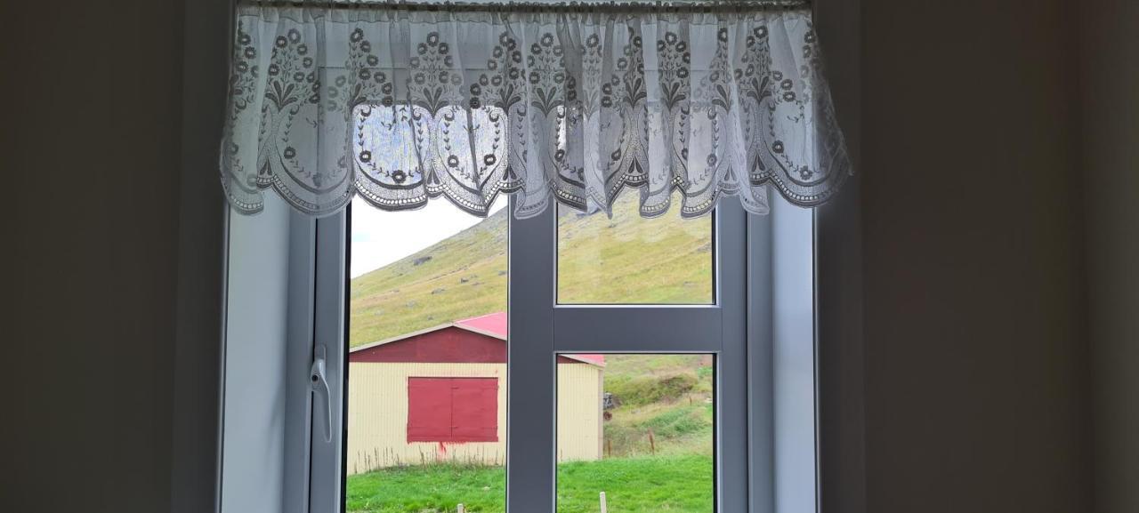 Guesthouse Stekkatun Skalafell Bagian luar foto